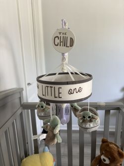 Lambs & Ivy Star Wars The Child/Baby Yoda Musical Baby Crib Mobile Soother Toy