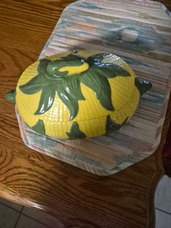 Vintage ceramic corn tureen