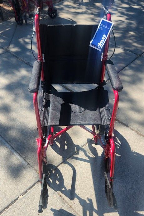 Drive Lightweight Transport Wheel Chair With Hand Brakes