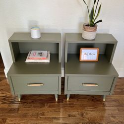 Vintage refinished MCM Ward nightstands or end tables 