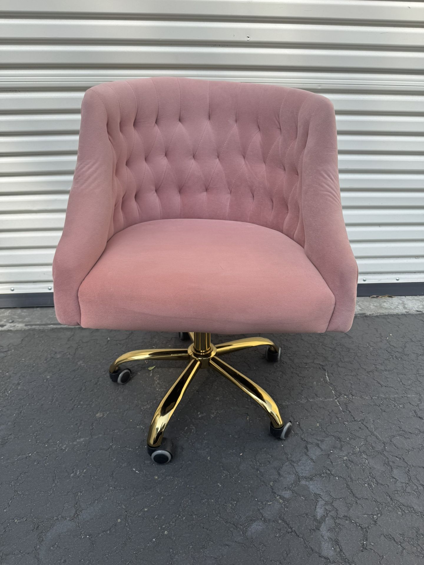 Plush Desk Chair, Pink