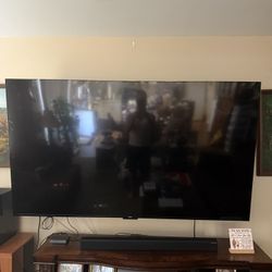 75 Inch Roku Smart Tv 2024 Model Under A Year Old