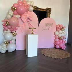 Balloon decorations and centerpieces 🎈🎊