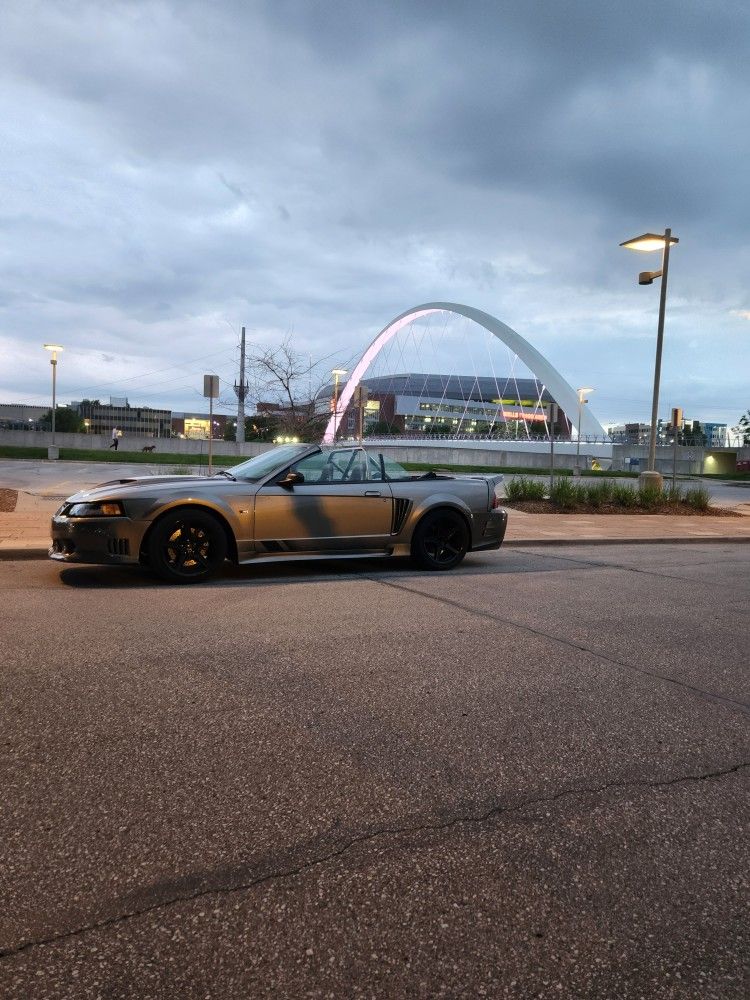 2002 Ford Mustang