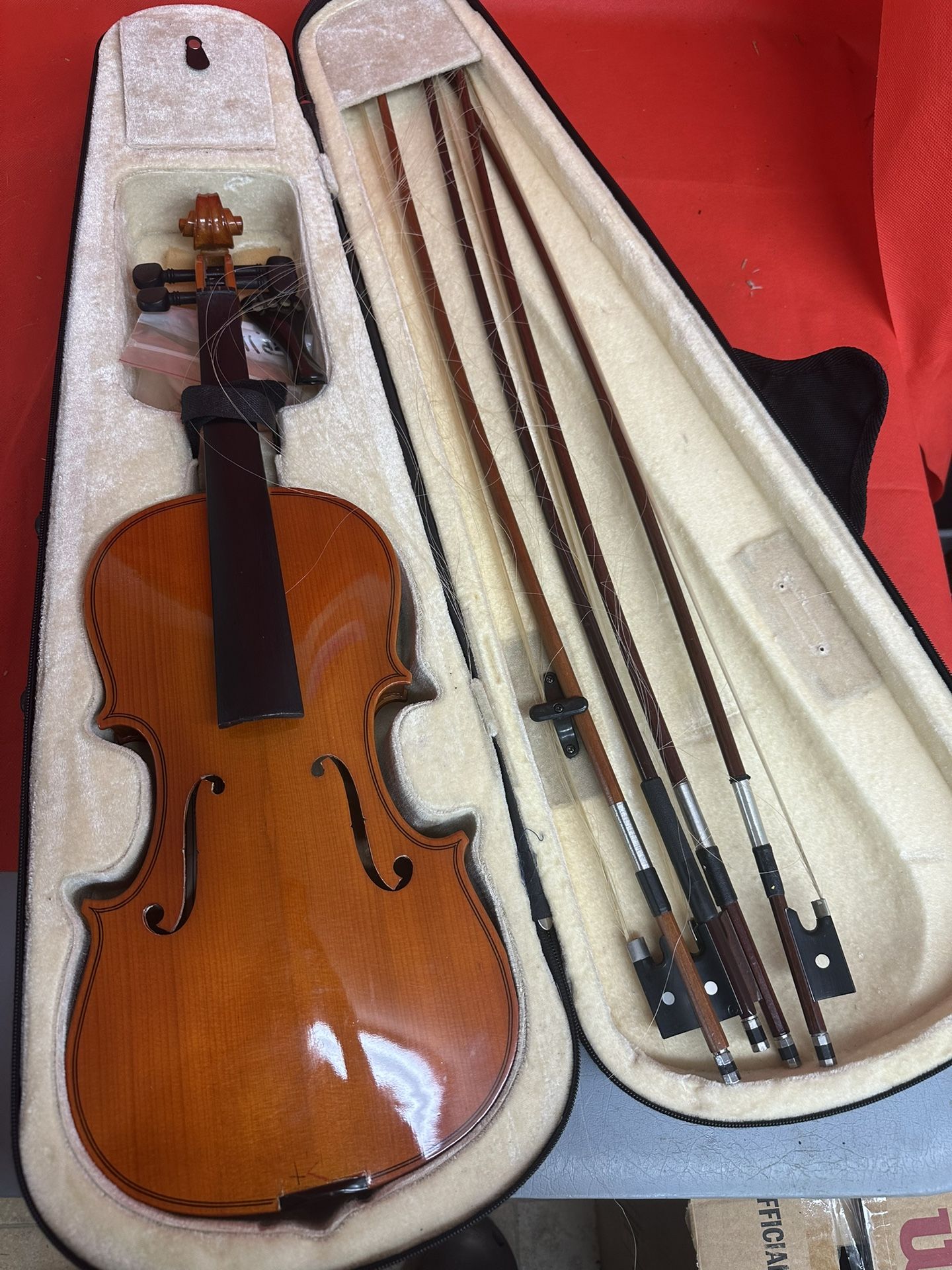 4/4 Anton Breton Violin with 4 Bows Needs Repair