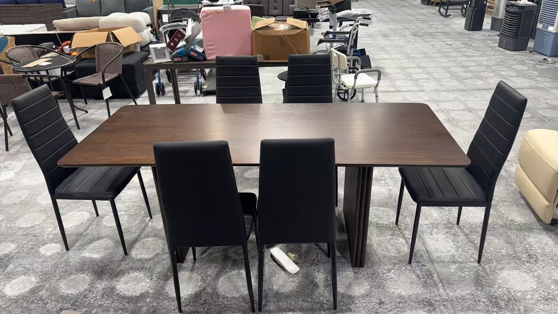 🪭Set of 6 black polyurethane dining chairs