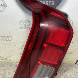 2019 2020 2021 Hyundai Palisade FULL LED Left Driver Tail Light OEM