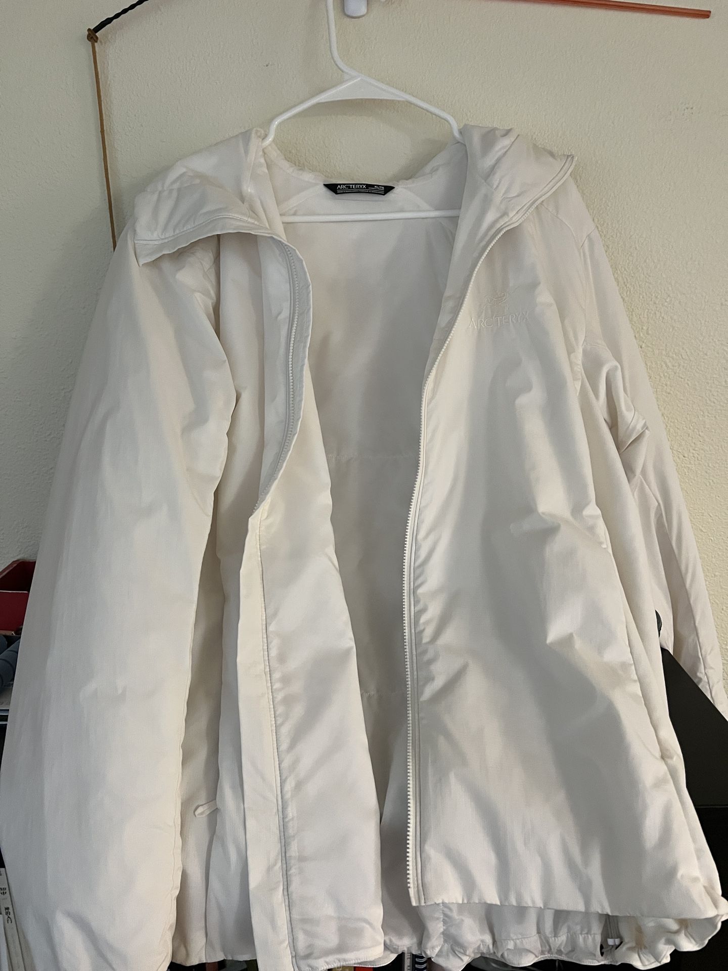 ARC'TERYX Insulated jackets ATOM HOODY WOMEN'S