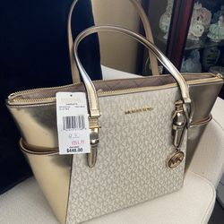 New Michael Kors Purse