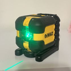 Dewalt 55 Ft Self Leveling Laser