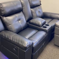 Kempten Black Power Recliner Loveseat 