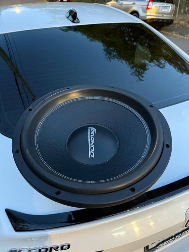 2 Bajos Comando 2,400 Watts 