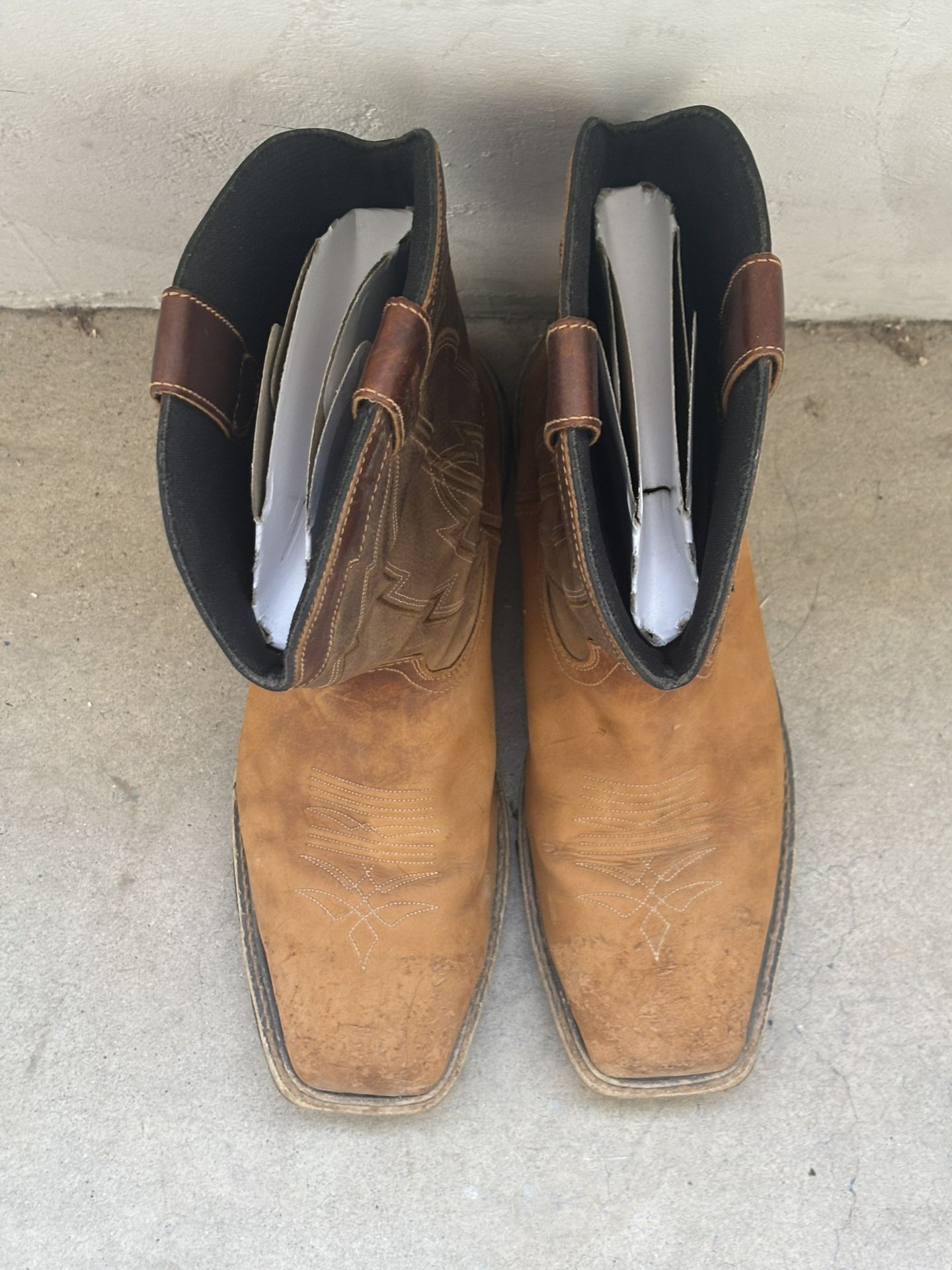 Work Boots Size 14