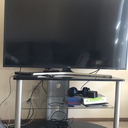 Tv console