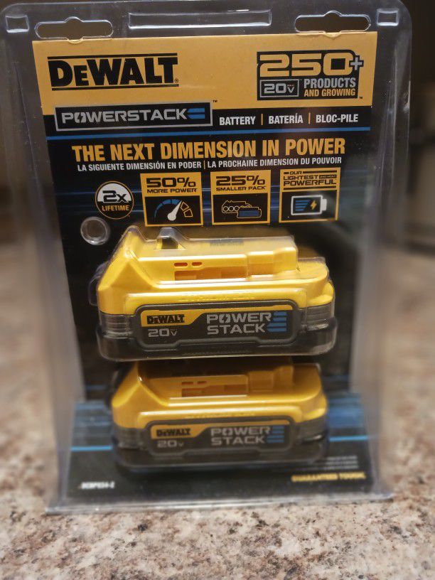 DeWalt 20V Powerstack Battery Set