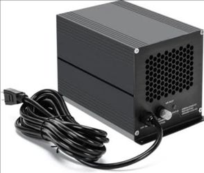 Boat engine compartment heater