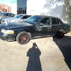 2005 Crown Victoria P71 