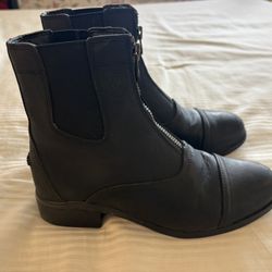 Ariat Girls Equestrian Boots 6B