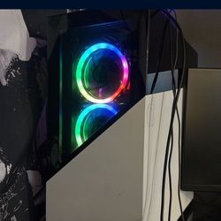 CyberPowerPC - Gamer Master Gaming Desktop - AMD Ryzen 7 5700 - 16GB Memory - NVIDIA GeForce RTX 3060 - 1TB HDD + 500GB SSD - White