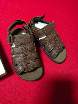 Toddler Sandles new size 9
