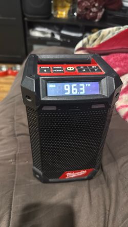 Milwaukee radio