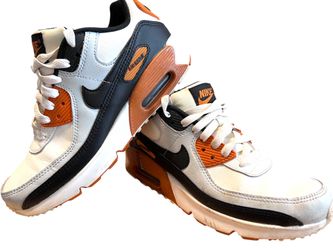 Nike Kids White & Black Air Max 90 LTR Big Kids Sneakers 4.5Y