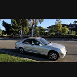 2002 Mercedes-Benz C-Class