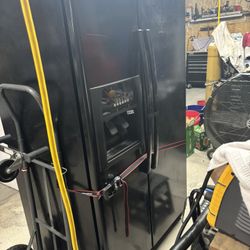 Double door Whirlpool Refrigerator