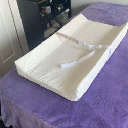 Foam baby changing pad – $25 (like new) 🧸