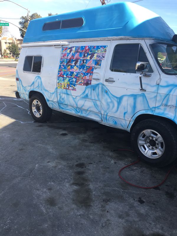 ICE CREAM TRUCK 1980 Chevy Van Model for Sale in Menifee, CA OfferUp