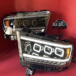 Dodge Ram 2019. 2024 Headlights.