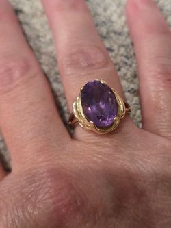 Amethyst ring