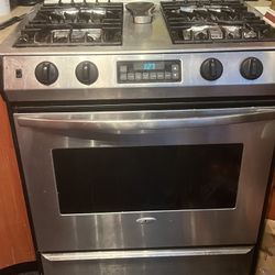 Amana Stainless Steel Gas Range Oven