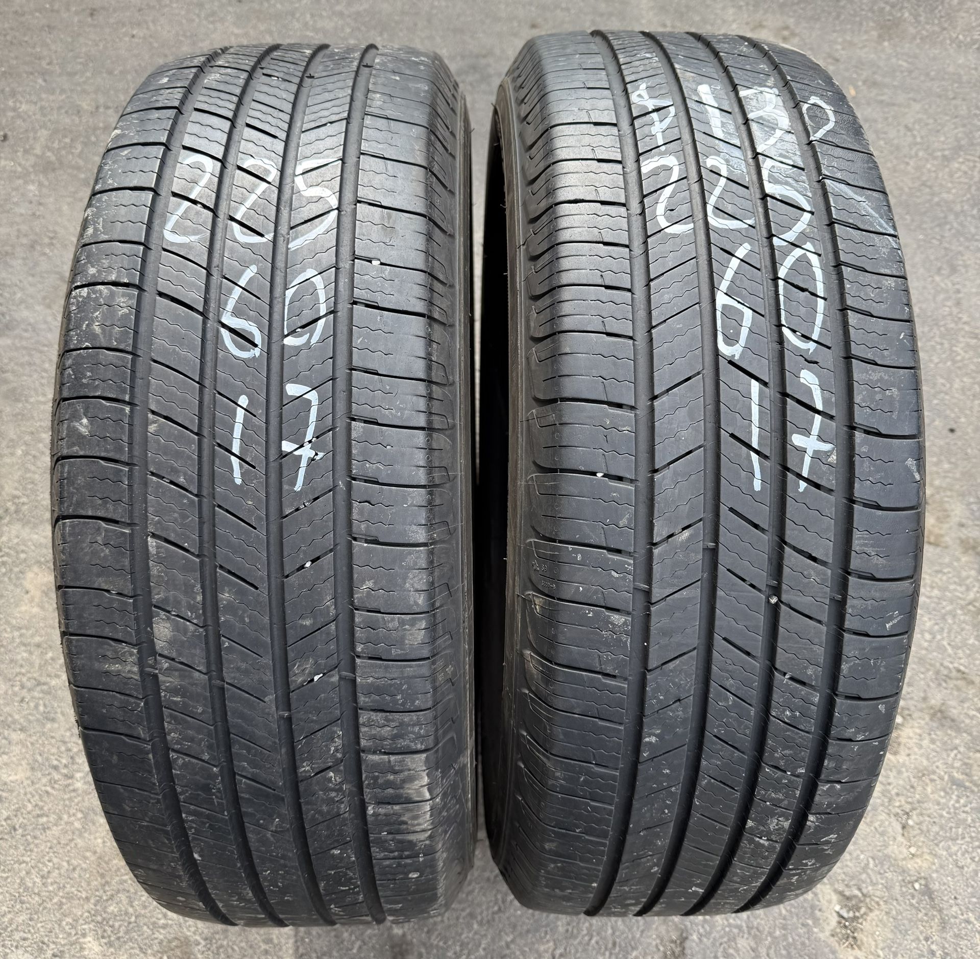 225/60/17(Michelin)