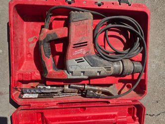 Milwaukee roto hammer
