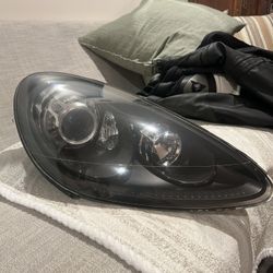 Cayenne Gts Headlight