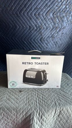 Black toaster