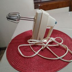 5-speed hand mixer