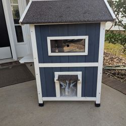 2 Story Cat House