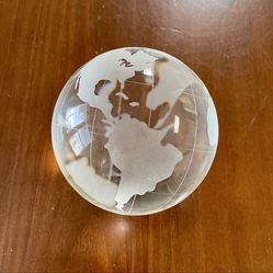 World sphere lead crystal lovely piece
