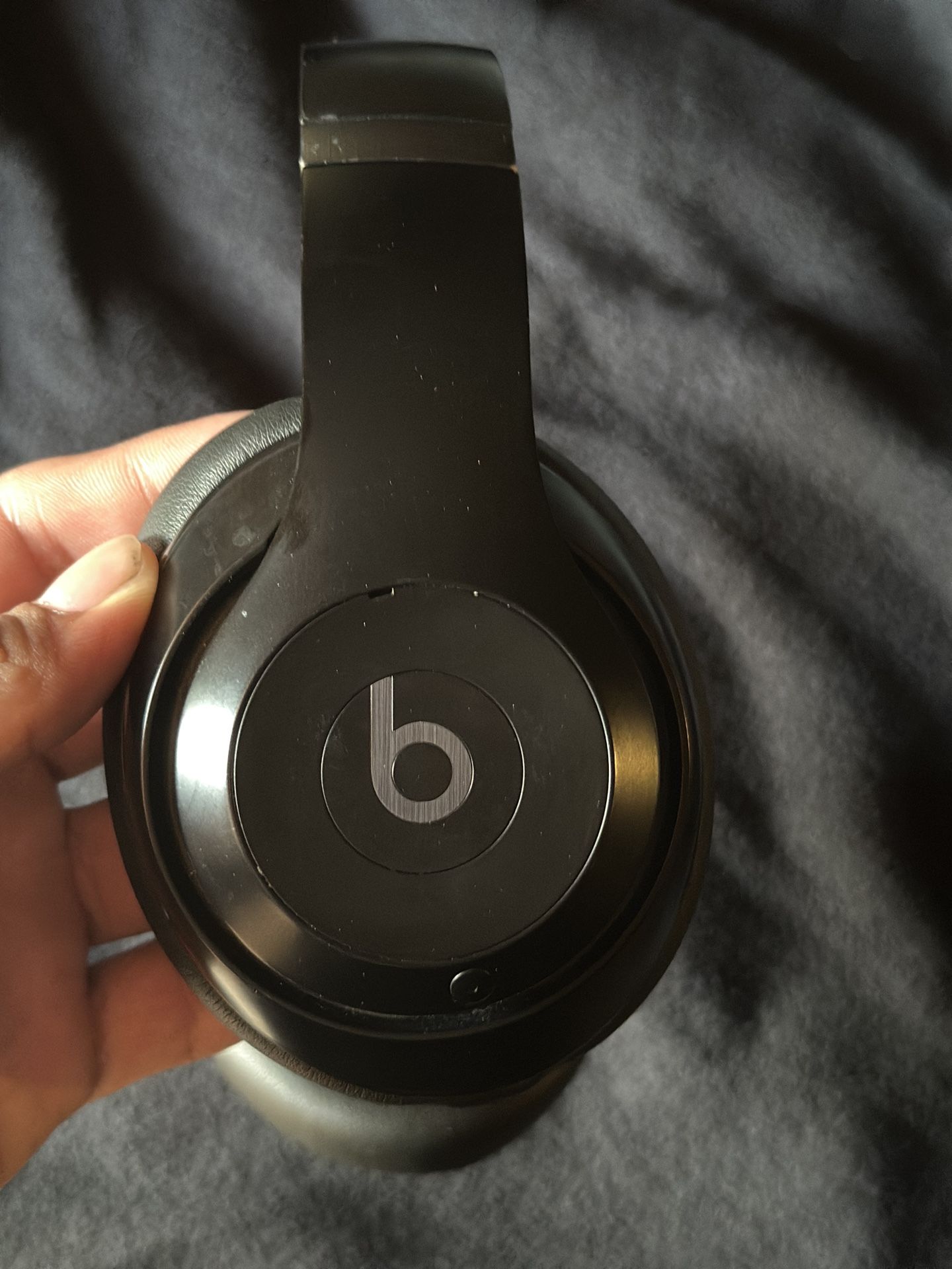 Beats Studio Pro
