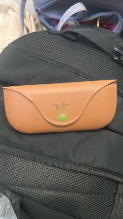 Rayban meta case