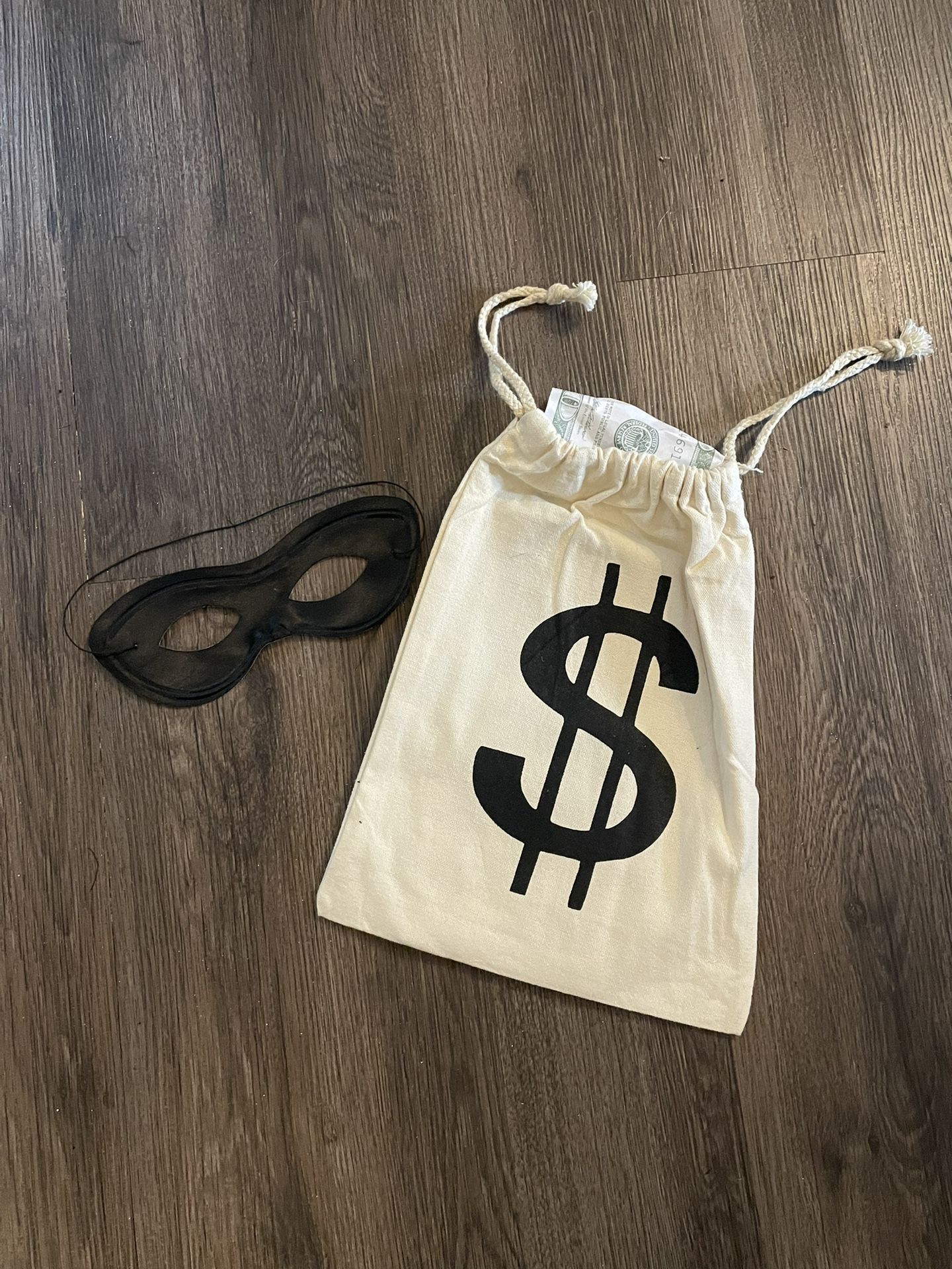 Costume Robber Money Bag & Mask