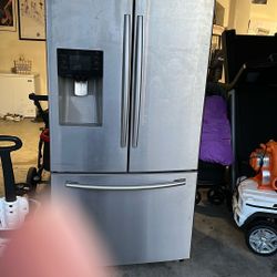Samsung refrigerator 