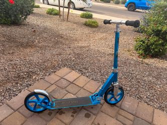 Kids scooter