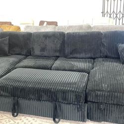 New Sectional With Chaise Storage. Black. 60”x120”x60”. Free Delivery!