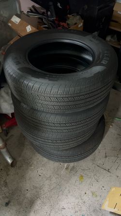 Set of 4 Goodyear All-Season Tires