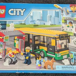 Lego 60154 City Bus Station 
