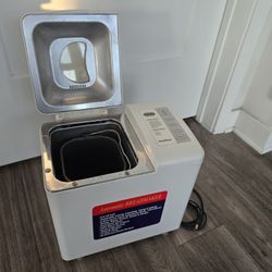 Automatic Breadmaker (HB-036E) 