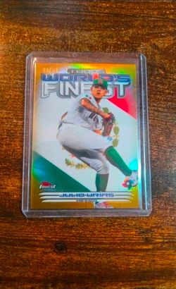 MINT 2023 TOPPS WORLD'S FINEST MEXICO JULIO URIAS GOLD REFRACTOR #49/50 🇲🇽🇲🇽